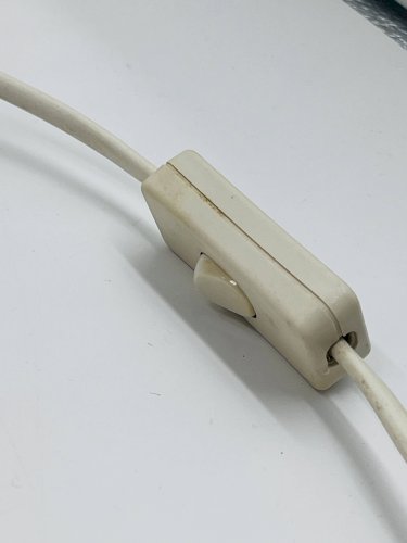 Lampe vintage en céramique relief et abat-jour laine