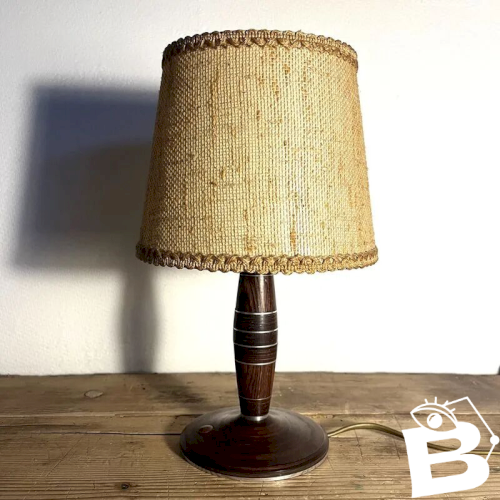 Lampe vintage pied bois