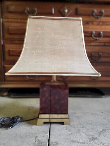 LAMPE VINTAGE STRATIFIE 1970