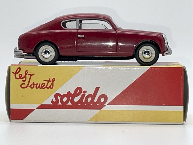 Lancia Aurelia (1951) 1/43 Solido