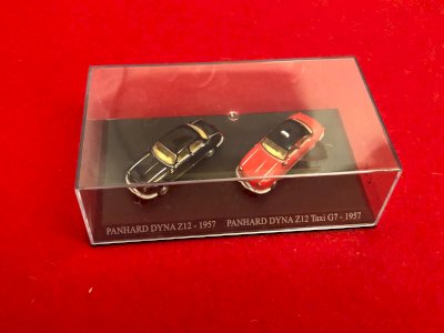  Coffret Panhard Dyna Z12 (1957) et Panhard Dyna Z12 Taxi G7 (1957) HO