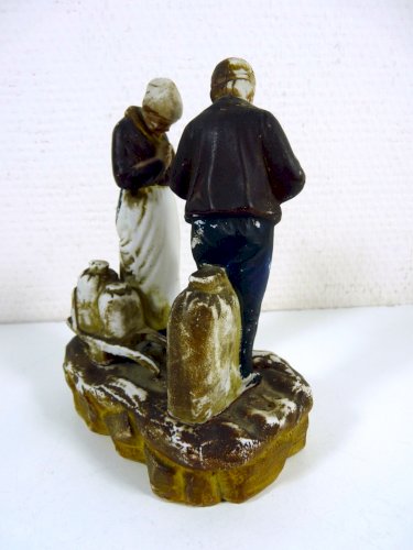 L'angelus d'après Millet biscuit porcelaine XIX° peinte H - 16 cm