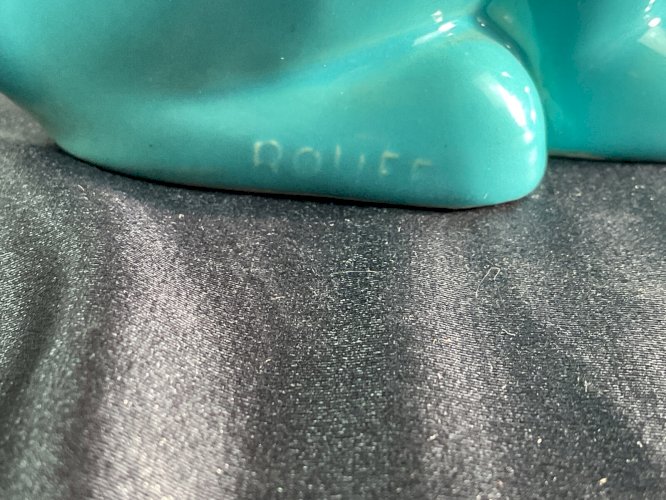 Lapin céramique Art Déco signé .