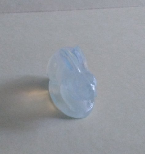 Lapin en verre opalescent Sabino