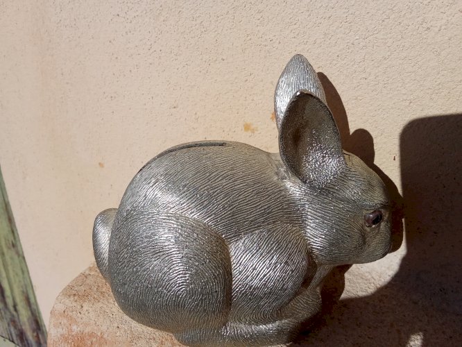 Lapin tirelire 