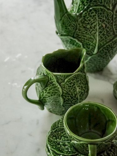 Léandre, le service en barbotine Caldas da Rainha N°205