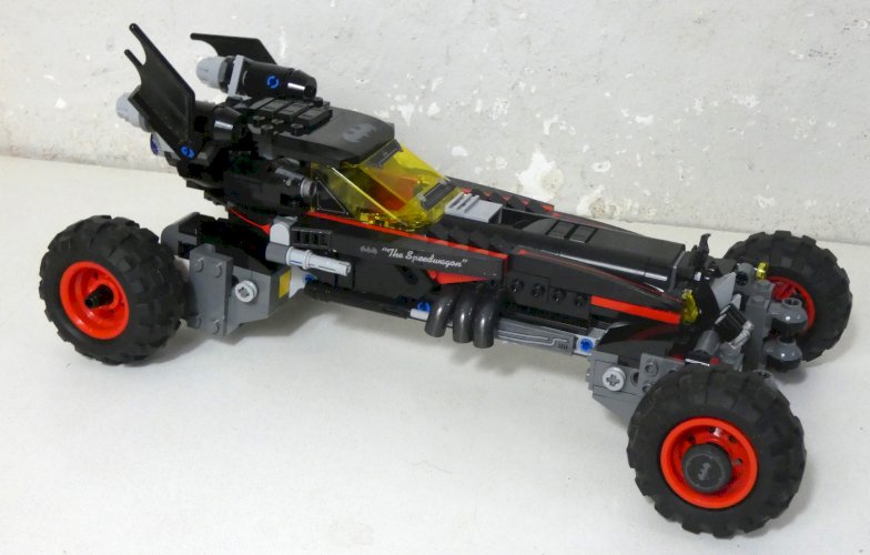 LEGO The Batman Movie 70905 : La Batmobile à compléter avec boite et notices
