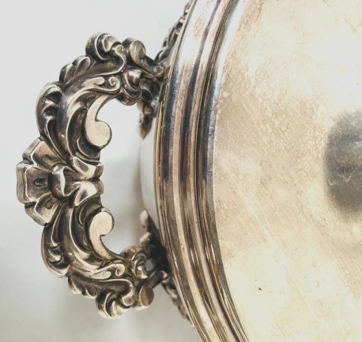Légumier couvert a double bol en métal argenté XX siècle