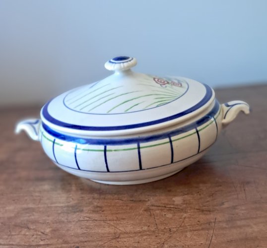 Légumier modèle Chez Soi de Sarreguemines.