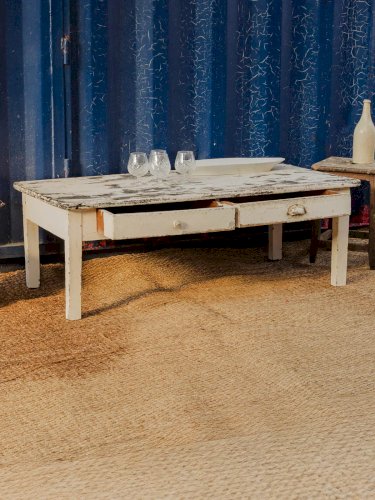 Léonie, la table basse en bois poncé N°459