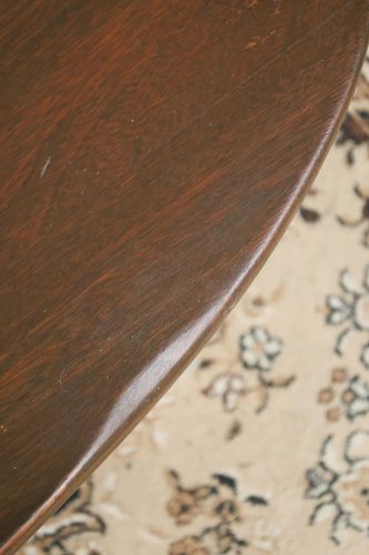 Léonie, la table basse en bois sculpté N°383