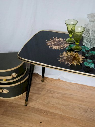 Léonie, la table basse en formica N°388