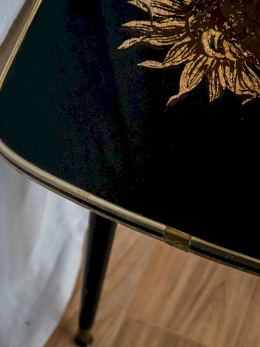 Léonie, la table basse en formica N°388