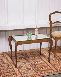 Leonie, the mirrored and wood coffee table No. 394