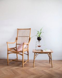 Leonie, the N°267 rattan coffee table