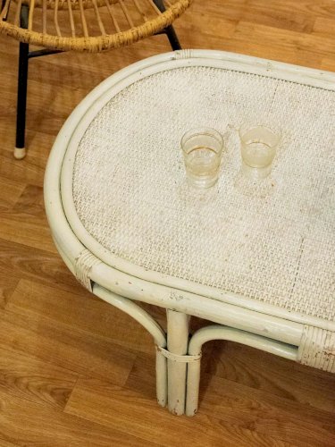Léonie, la table basse en rotin N°278
