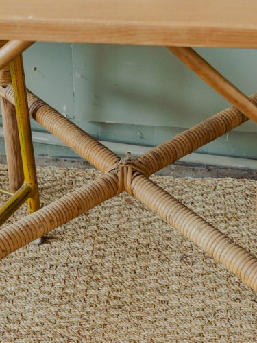 Léonie, la table basse en rotin N°295