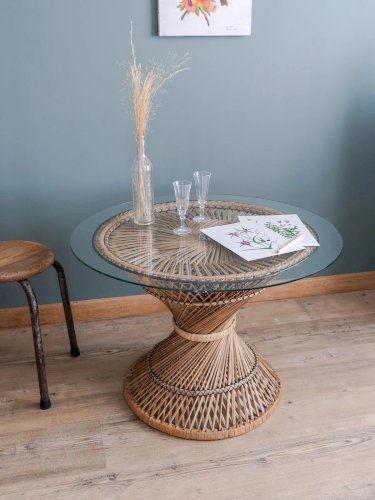 Léonie, la table basse en rotin N°346