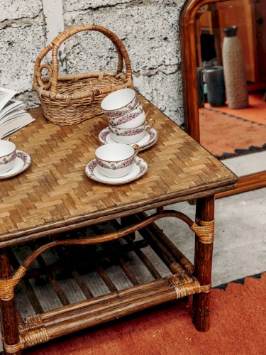 Léonie, la table basse en rotin N°364