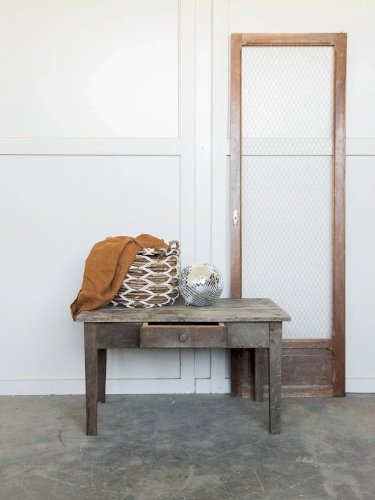 Léonie, la table basse grise N°153