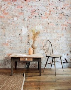 Leonie, coffee table No. 82