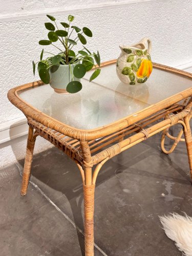 Léonie, la table de basse en rotin N°171