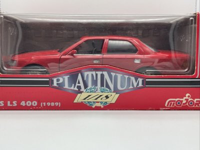 Lexus LS 400 (1989) 1/18 Majorette Platinum