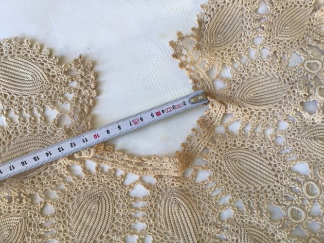 Linge Ancien Col enfant poupon brodé au fuseau Dentelle 1800/1900 Napoleon lll