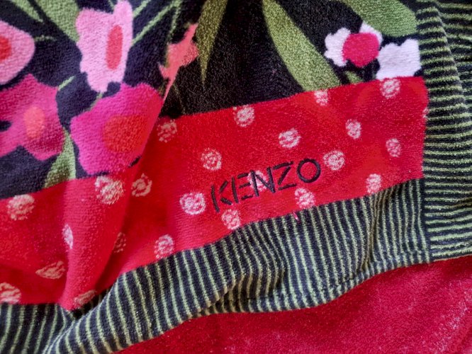 Linge Serviette Drap de plage Kenzo cerise - 102 / 170