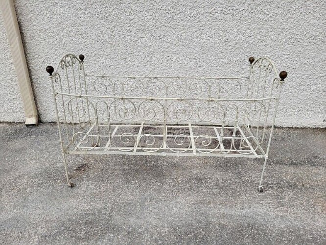 LIT EN FER ENFANT PLIANT TRANSFORMABLE EN CANAPE