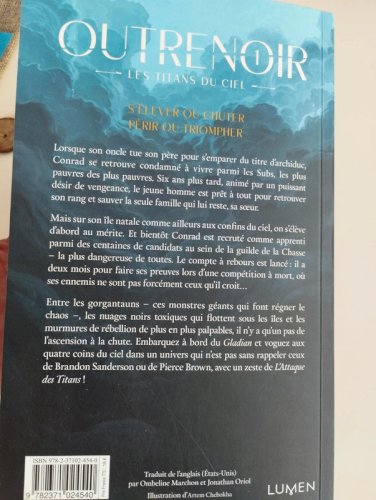 Livre outrenoir tome 1 neuf broché