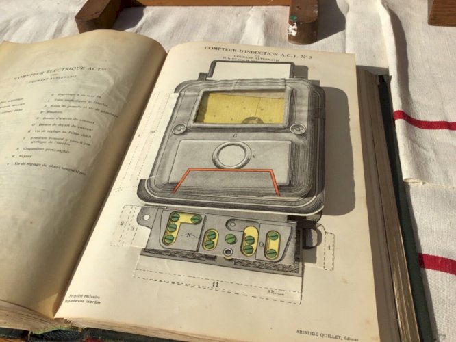 livres animé tome III encyclopedie pratique électricité et mécanique quillet
