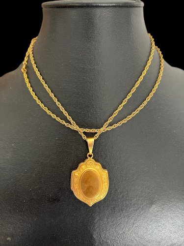 long collier Médaillon souvenir XIXe siècle Ancien Charme Romantic Antic Locket
