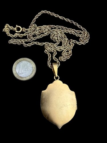 long collier Médaillon souvenir XIXe siècle Ancien Charme Romantic Antic Locket