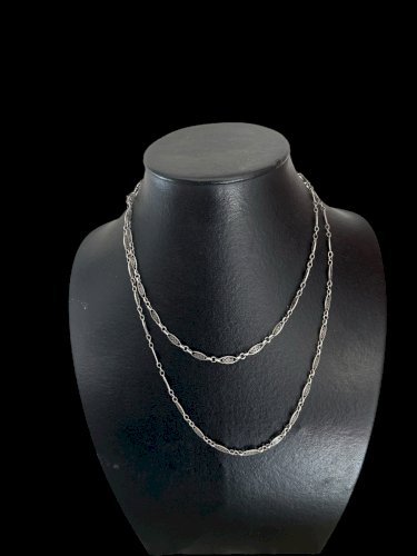 Long collier sautoir Maille Olive Argent Poinçon Sanglier Ancien Vintage 1900