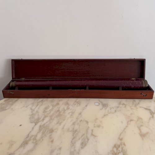 Longue-vue de marine XIXe en laiton et bois et boite en acajou M3704