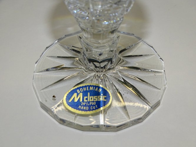 -LOT 1 VASE & 1 BOUGEOIR CRISTAL DE BOHEME 1 VASE CRISTAL IRELAND TYRONE    D