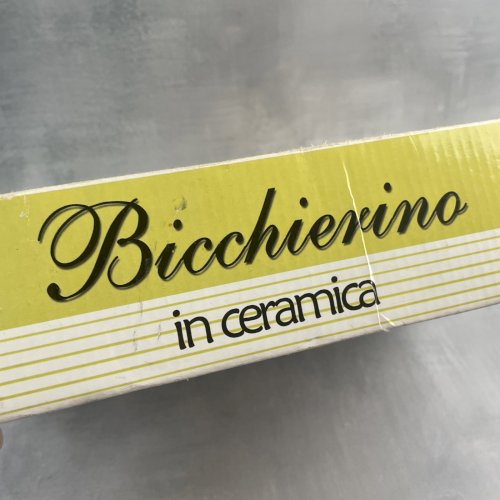 Lot 19 coquetier citron jaune en céramique yellow lemon egg cup