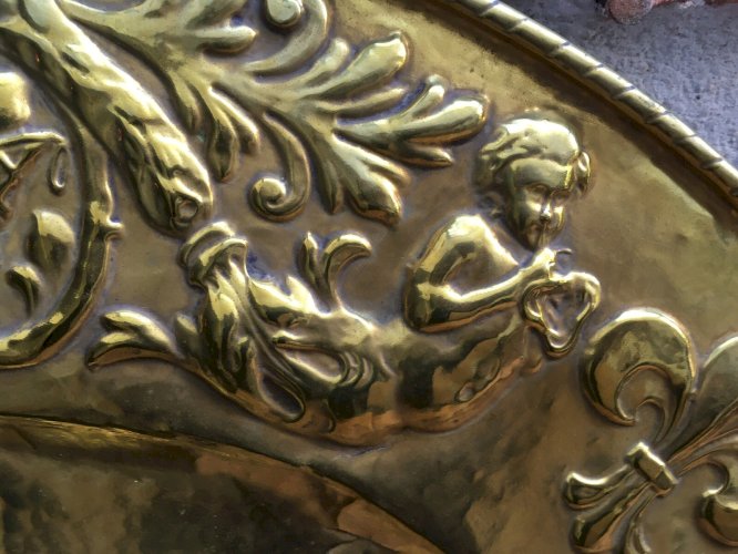 Lot 2 Plateau XIXe Cuivre Laiton Repoussé Sculpté  Henry IV Aumonier