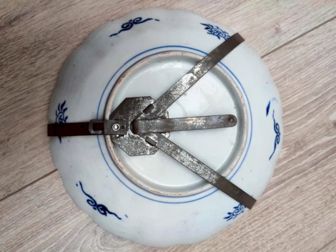 lot 3 Ancienne assiettes asiatique Japonaise datant de la fin du19eme milieu 20 eme