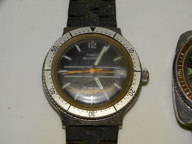 -LOT 3 MONTRES MECANIQUES TIMEX AUTOMATIQUE YEMA JUNIOR KELTON A RESTAURER