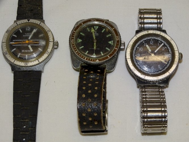 -LOT 3 MONTRES MECANIQUES TIMEX AUTOMATIQUE YEMA JUNIOR KELTON A RESTAURER