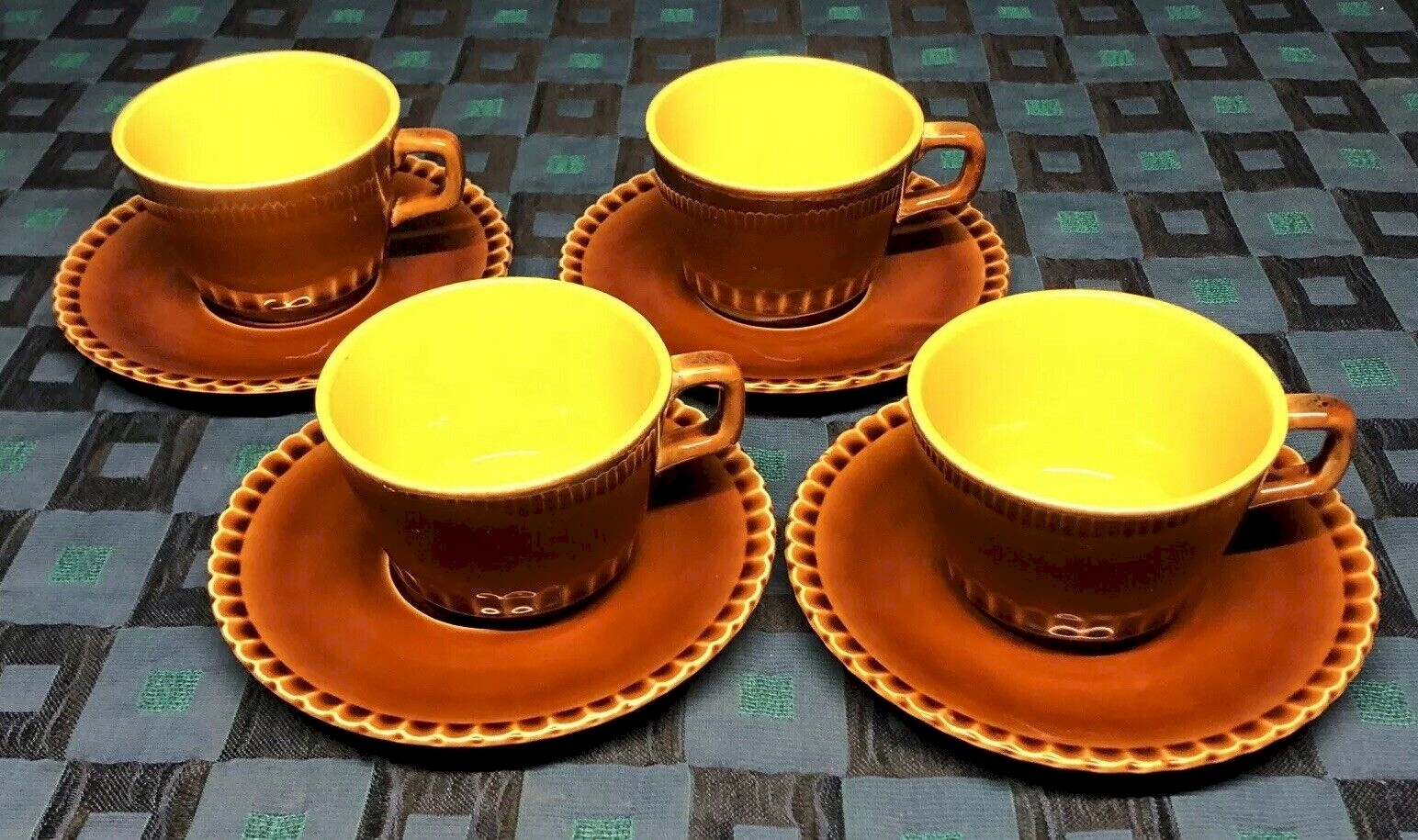 LOT DE 3 tasses anciennes differentes ( ref 24 ) EUR 16,00 - FR