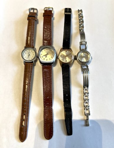 Lot 4 montres vintage mécaniques – Dufor Suisse, Fingerhut, Anigo, Enya