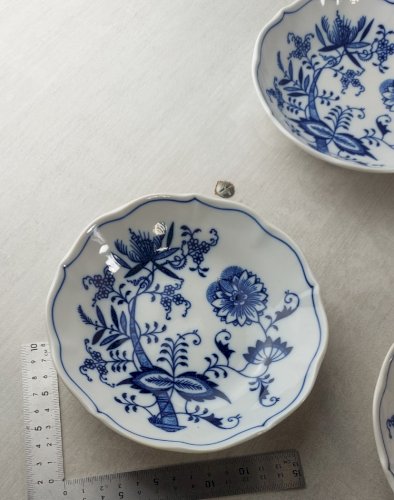 Lot 6 anciennes coupelles, décor Blue Onion / porcelaine Tchécoslovaquie / Czech