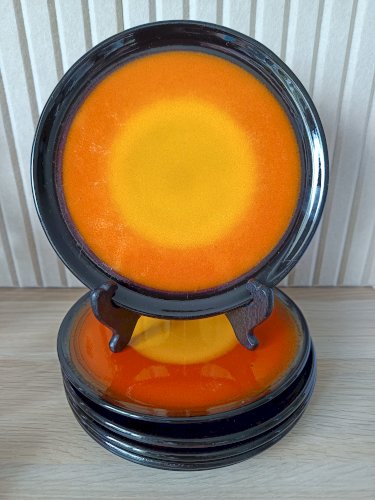 ? Lot 6 assiettes plates céramique orangé soleil & noir • émail bicolore • vintage 70s • ⌀20cm