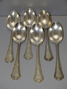- LOT OF 6 SILVERPLATED SOUP SPOONS ERCUIS TABLE DECORATION REASSORT COLLECTION D
