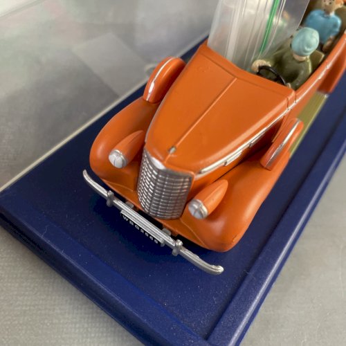 Lot 6 véhicule miniature TINTIN en voiture Hergé dt objectif lune, au tibet, ...