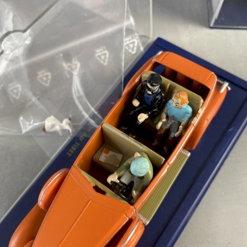 Lot 6 véhicule miniature TINTIN en voiture Hergé dt objectif lune, au tibet, ...