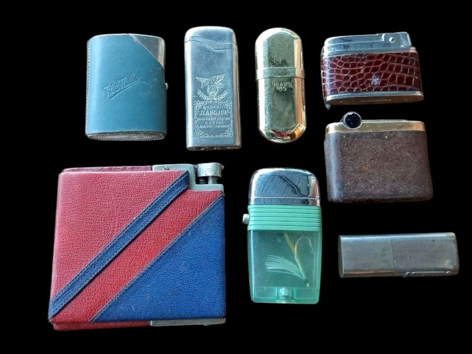 Lot 7 briquets Anciens Vintage Objet Du Fumeur Brass n° 5Silver matchJiangjun